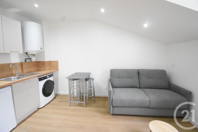 Appartement F1 à louer - 1 pièce - 17.14 m2 - VICHY - 03 - AUVERGNE - Century 21 Gnt Immobilier