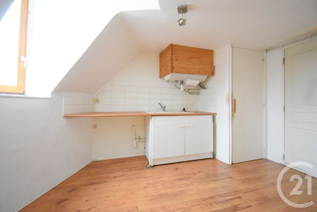 Appartement T2 à vendre - 2 pièces - 28.12 m2 - VICHY - 03 - AUVERGNE - Century 21 Gnt Immobilier