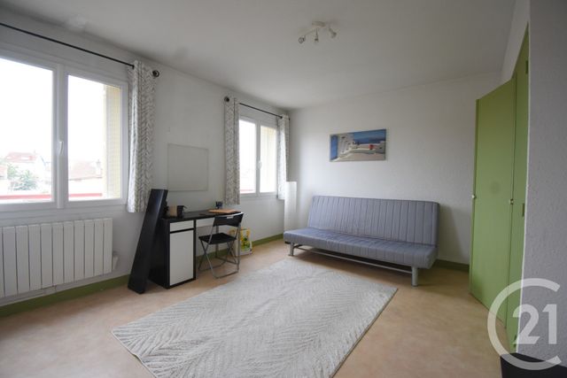 Afficher la photo en grand Appartement F1 à vendre - 1 pièce - 27.97 m2 - VICHY - 03 - AUVERGNE - Century 21 Gnt Immobilier