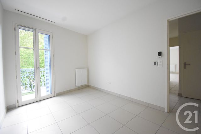 Appartement T3 à vendre - 3 pièces - 64.3 m2 - VICHY - 03 - AUVERGNE - Century 21 Gnt Immobilier