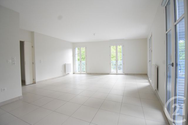 Appartement T3 à vendre - 3 pièces - 64.3 m2 - VICHY - 03 - AUVERGNE - Century 21 Gnt Immobilier