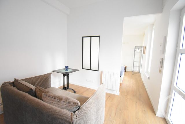 Appartement F2 à louer - 2 pièces - 26.06 m2 - VICHY - 03 - AUVERGNE - Century 21 Gnt Immobilier