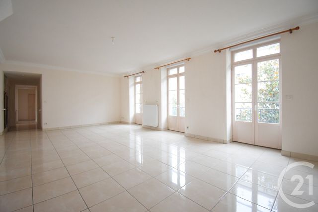 Appartement F3 à vendre - 3 pièces - 126.34 m2 - VICHY - 03 - AUVERGNE - Century 21 Gnt Immobilier