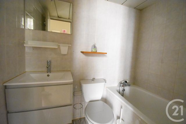 Appartement T1 à louer - 1 pièce - 27.07 m2 - VICHY - 03 - AUVERGNE - Century 21 Gnt Immobilier