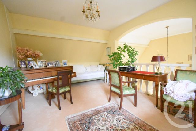 maison à vendre - 8 pièces - 217.22 m2 - BELLERIVE SUR ALLIER - 03 - AUVERGNE - Century 21 Gnt Immobilier