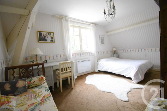 maison à vendre - 8 pièces - 217.22 m2 - BELLERIVE SUR ALLIER - 03 - AUVERGNE - Century 21 Gnt Immobilier