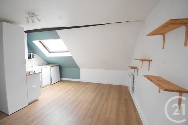 Appartement F2 à louer - 2 pièces - 21.9 m2 - VICHY - 03 - AUVERGNE - Century 21 Gnt Immobilier