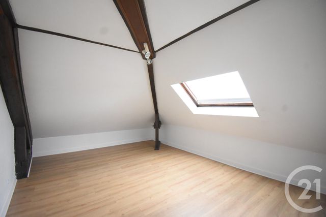 Appartement F2 à louer - 2 pièces - 21.9 m2 - VICHY - 03 - AUVERGNE - Century 21 Gnt Immobilier