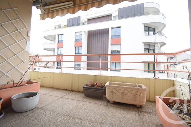 Appartement F3 à vendre - 3 pièces - 78.17 m2 - VICHY - 03 - AUVERGNE - Century 21 Gnt Immobilier