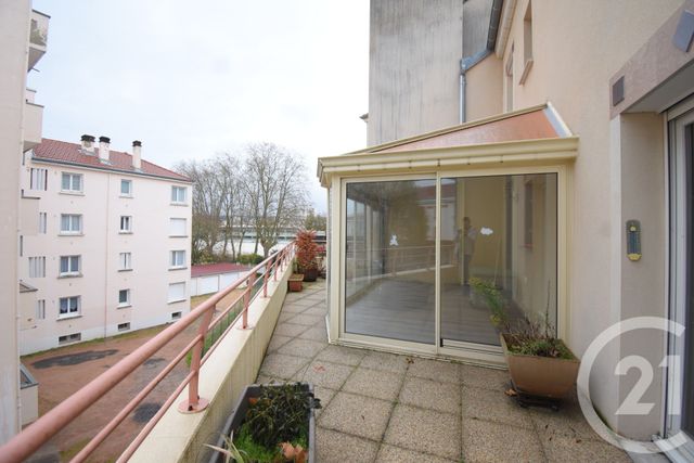 Appartement F3 à vendre - 3 pièces - 78.17 m2 - VICHY - 03 - AUVERGNE - Century 21 Gnt Immobilier