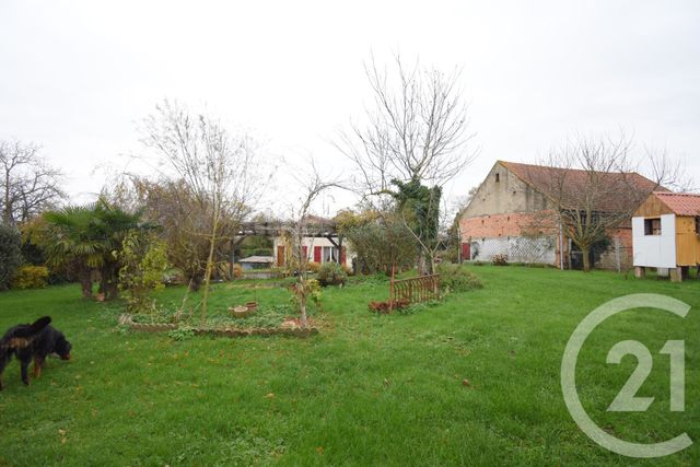 maison à vendre - 9 pièces - 271.61 m2 - VENDAT - 03 - AUVERGNE - Century 21 Gnt Immobilier