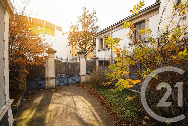 maison à vendre - 10 pièces - 201.0 m2 - VICHY - 03 - AUVERGNE - Century 21 Gnt Immobilier