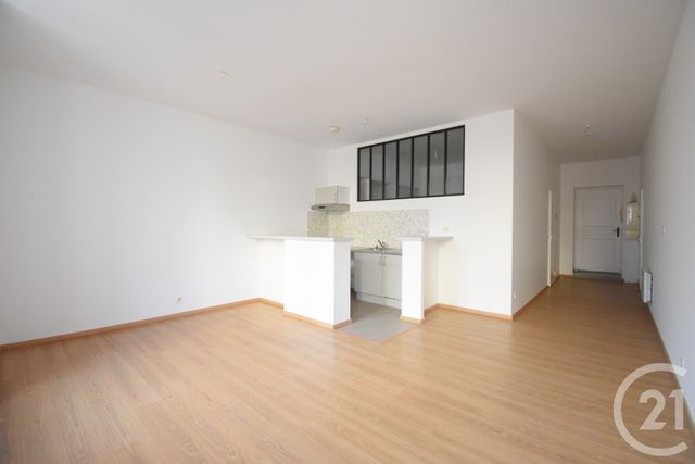 Appartement T2 à vendre - 2 pièces - 51.2 m2 - VICHY - 03 - AUVERGNE - Century 21 Gnt Immobilier