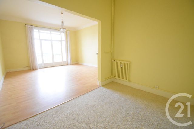 Appartement F1 bis à vendre - 2 pièces - 45.28 m2 - VICHY - 03 - AUVERGNE - Century 21 Gnt Immobilier