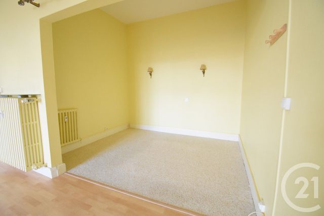 Appartement F1 bis à vendre - 2 pièces - 45.28 m2 - VICHY - 03 - AUVERGNE - Century 21 Gnt Immobilier