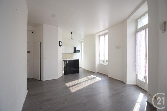 Appartement F3 à louer - 3 pièces - 46.2 m2 - VICHY - 03 - AUVERGNE - Century 21 Gnt Immobilier