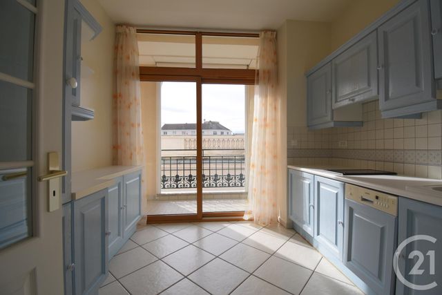 Appartement T3 à louer - 3 pièces - 85.92 m2 - VICHY - 03 - AUVERGNE - Century 21 Gnt Immobilier