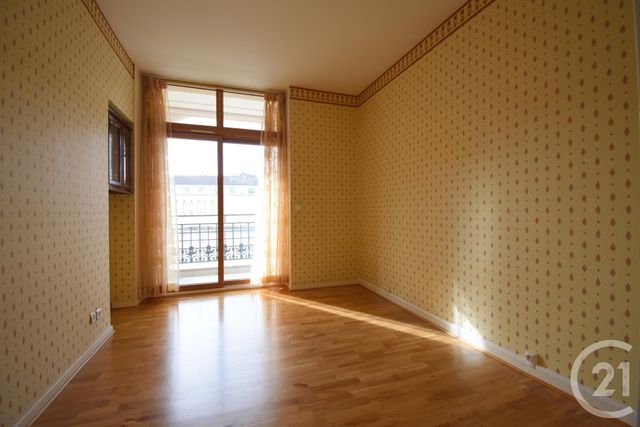 Appartement T3 à louer - 3 pièces - 85.92 m2 - VICHY - 03 - AUVERGNE - Century 21 Gnt Immobilier