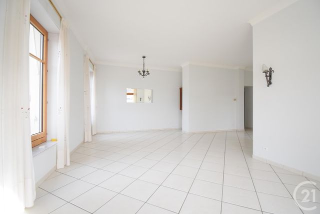 Appartement T3 à louer - 3 pièces - 85.92 m2 - VICHY - 03 - AUVERGNE - Century 21 Gnt Immobilier