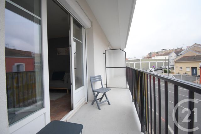 Appartement F2 à vendre - 2 pièces - 43.0 m2 - VICHY - 03 - AUVERGNE - Century 21 Gnt Immobilier