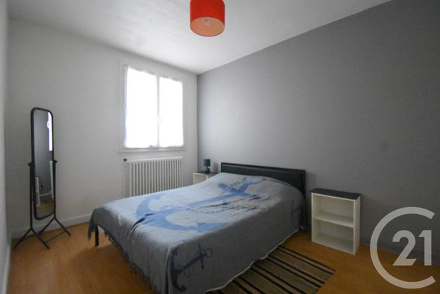 Appartement F2 à vendre - 2 pièces - 43.0 m2 - VICHY - 03 - AUVERGNE - Century 21 Gnt Immobilier