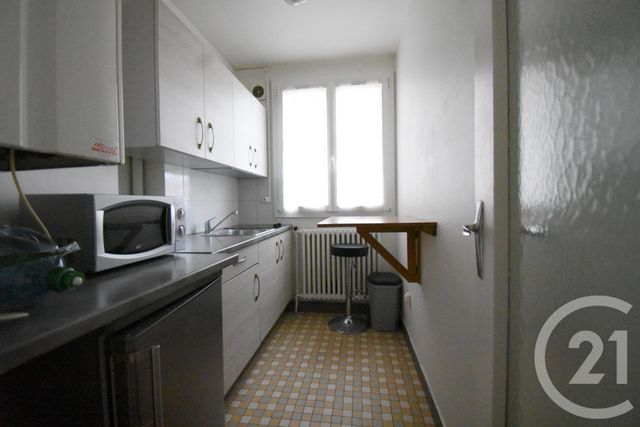 Appartement F2 à vendre - 2 pièces - 43.0 m2 - VICHY - 03 - AUVERGNE - Century 21 Gnt Immobilier