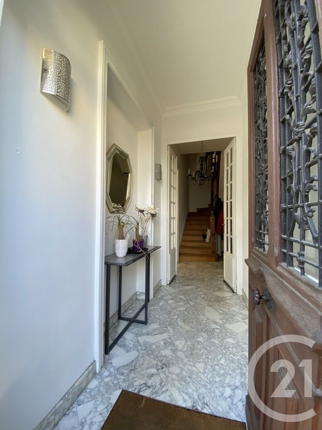 maison à vendre - 7 pièces - 201.2 m2 - VICHY - 03 - AUVERGNE - Century 21 Gnt Immobilier