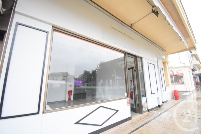 Appartement Local à louer - 2 pièces - 73.73 m2 - VICHY - 03 - AUVERGNE - Century 21 Gnt Immobilier