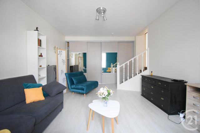 Appartement F2 à louer - 2 pièces - 41.63 m2 - VICHY - 03 - AUVERGNE - Century 21 Gnt Immobilier