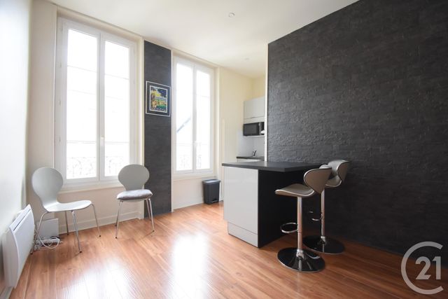 Appartement F2 à louer - 2 pièces - 41.63 m2 - VICHY - 03 - AUVERGNE - Century 21 Gnt Immobilier