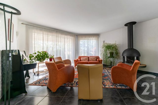 maison à vendre - 7 pièces - 214.75 m2 - BELLERIVE SUR ALLIER - 03 - AUVERGNE - Century 21 Gnt Immobilier