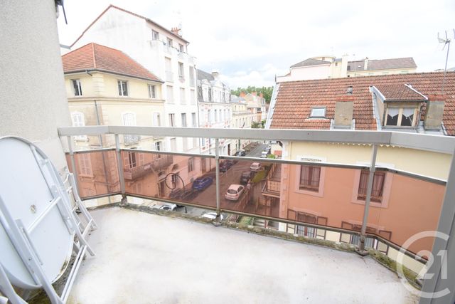 Appartement F1 bis à louer - 2 pièces - 28.5 m2 - VICHY - 03 - AUVERGNE - Century 21 Gnt Immobilier
