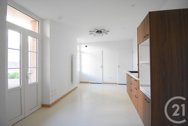 Appartement Studio à vendre - 1 pièce - 20.93 m2 - VICHY - 03 - AUVERGNE - Century 21 Gnt Immobilier