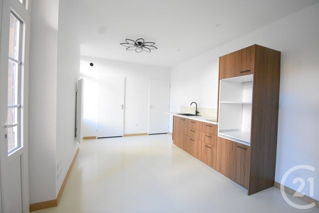 Appartement Studio à vendre - 1 pièce - 20.93 m2 - VICHY - 03 - AUVERGNE - Century 21 Gnt Immobilier