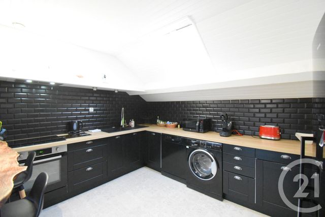 Appartement F3 à louer - 3 pièces - 66.19 m2 - VICHY - 03 - AUVERGNE - Century 21 Gnt Immobilier