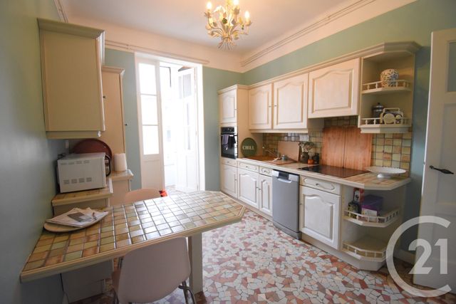 Appartement F3 à louer - 3 pièces - 103.94 m2 - VICHY - 03 - AUVERGNE - Century 21 Gnt Immobilier