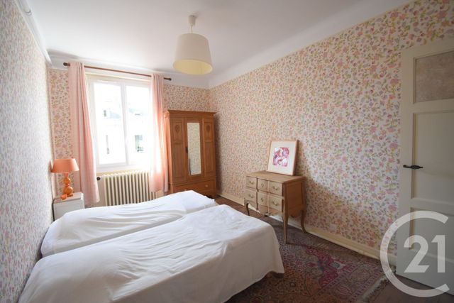 Appartement F3 à louer - 3 pièces - 103.94 m2 - VICHY - 03 - AUVERGNE - Century 21 Gnt Immobilier