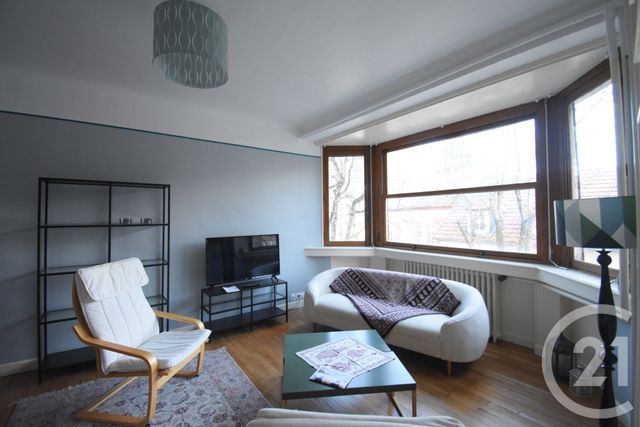 Appartement F3 à louer - 3 pièces - 103.94 m2 - VICHY - 03 - AUVERGNE - Century 21 Gnt Immobilier