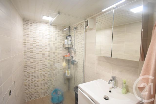 maison à louer - 3 pièces - 84.57 m2 - CUSSET - 03 - AUVERGNE - Century 21 Gnt Immobilier