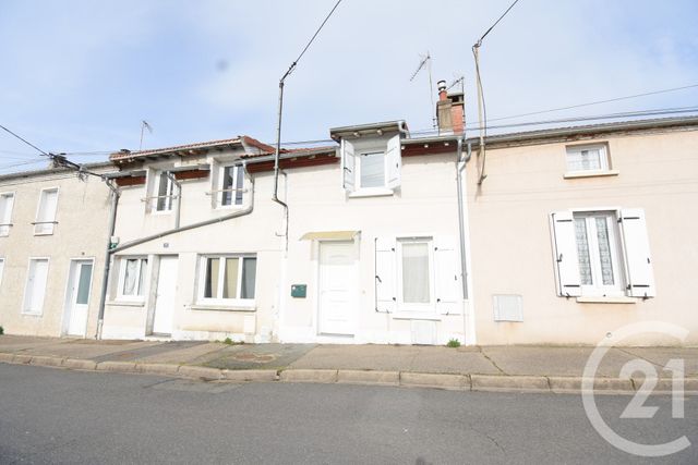 maison à louer - 3 pièces - 84.57 m2 - CUSSET - 03 - AUVERGNE - Century 21 Gnt Immobilier