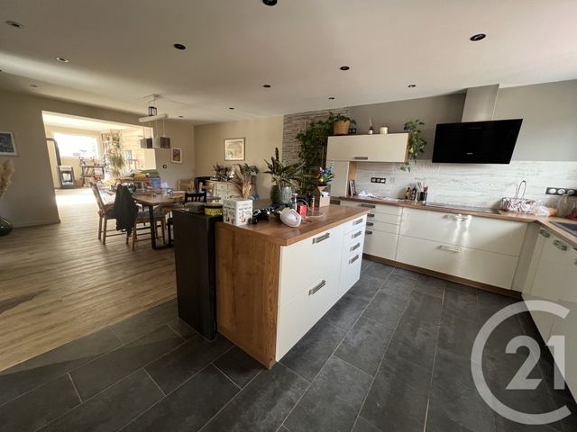 maison à vendre - 6 pièces - 171.7 m2 - BELLERIVE SUR ALLIER - 03 - AUVERGNE - Century 21 Gnt Immobilier