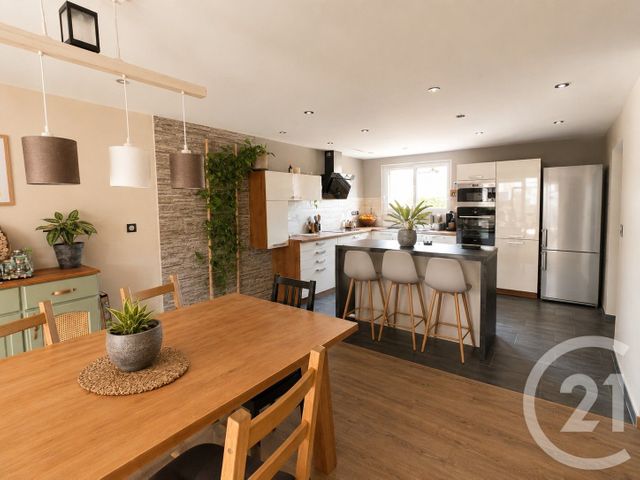 maison à vendre - 6 pièces - 171.7 m2 - BELLERIVE SUR ALLIER - 03 - AUVERGNE - Century 21 Gnt Immobilier