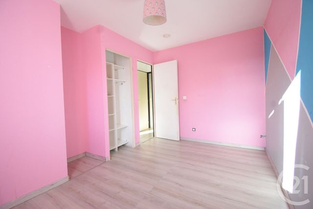 maison à vendre - 5 pièces - 117.58 m2 - ST SYLVESTRE PRAGOULIN - 63 - AUVERGNE - Century 21 Gnt Immobilier