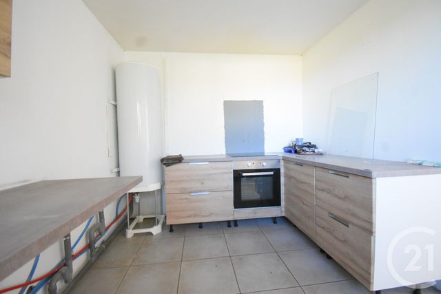 maison à vendre - 5 pièces - 117.58 m2 - ST SYLVESTRE PRAGOULIN - 63 - AUVERGNE - Century 21 Gnt Immobilier