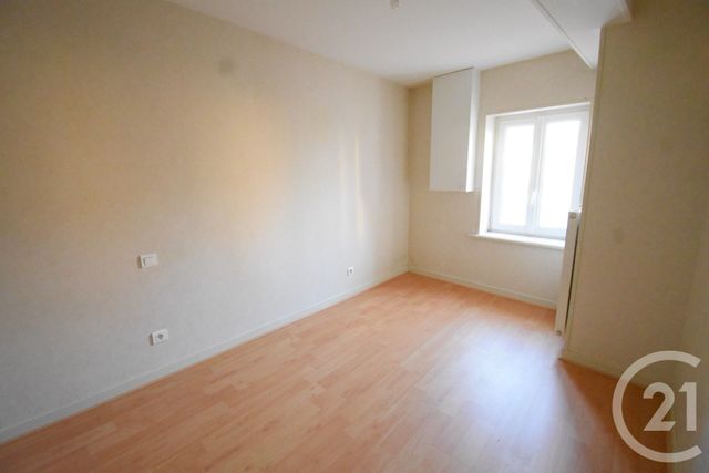 maison à louer - 4 pièces - 74.15 m2 - ST REMY EN ROLLAT - 03 - AUVERGNE - Century 21 Gnt Immobilier