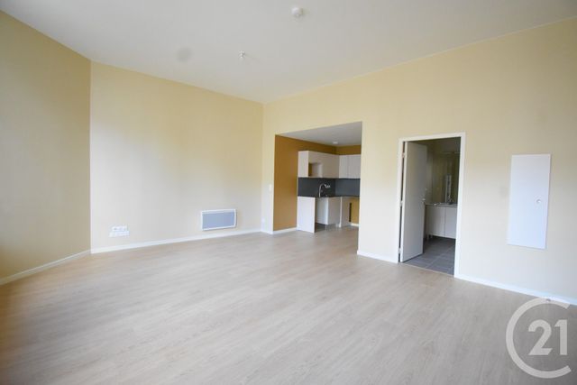 Appartement F1 à louer - 1 pièce - 41.9 m2 - VICHY - 03 - AUVERGNE - Century 21 Gnt Immobilier