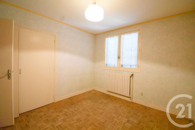 maison à vendre - 6 pièces - 153.0 m2 - CUSSET - 03 - AUVERGNE - Century 21 Gnt Immobilier