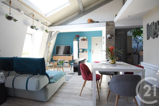 Appartement T3 à vendre - 3 pièces - 59.43 m2 - VICHY - 03 - AUVERGNE - Century 21 Gnt Immobilier