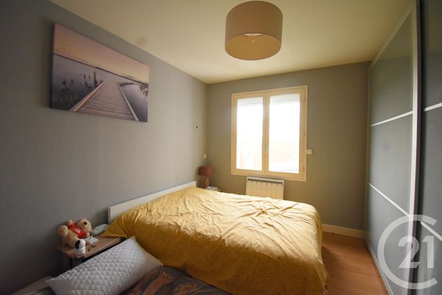 maison à vendre - 4 pièces - 111.0 m2 - ST GERMAIN DES FOSSES - 03 - AUVERGNE - Century 21 Gnt Immobilier