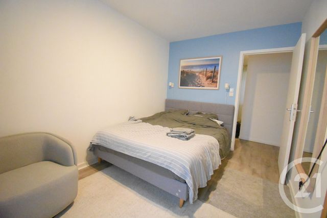 Appartement T2 à vendre - 2 pièces - 34.8 m2 - VICHY - 03 - AUVERGNE - Century 21 Gnt Immobilier